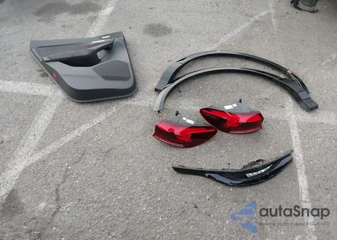 2025 Audi Sq6 E-Tron Premium Plus Quattro из США, поврежденный, VIN WA125BGF2SA025862